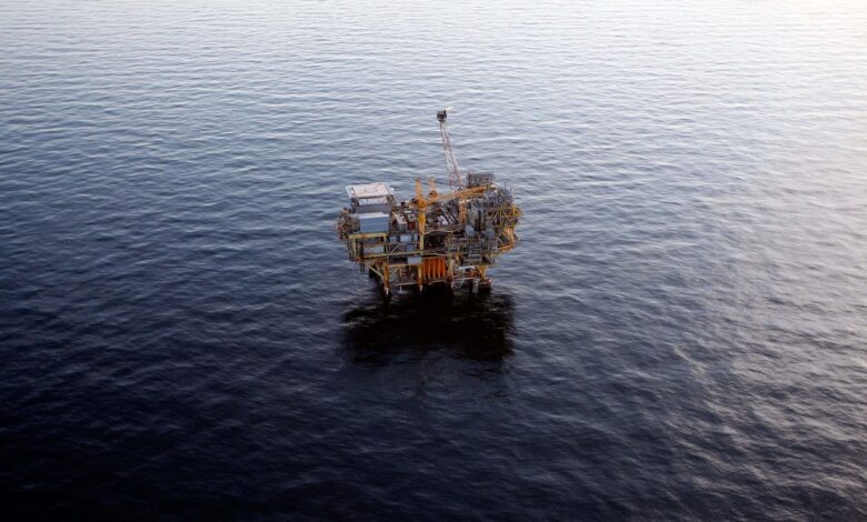 Satellite uses sun reflections to detect offshore methane leaks